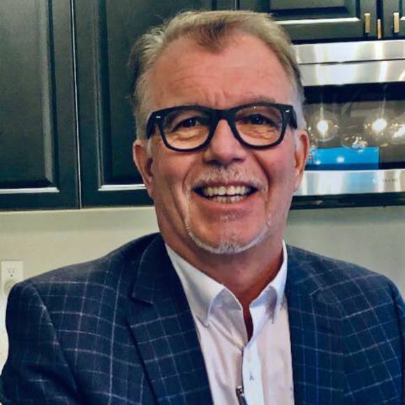 Meet your Posher, Peter - Picture 1 of 1